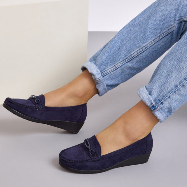 Navy chain-bar low wedge loafer